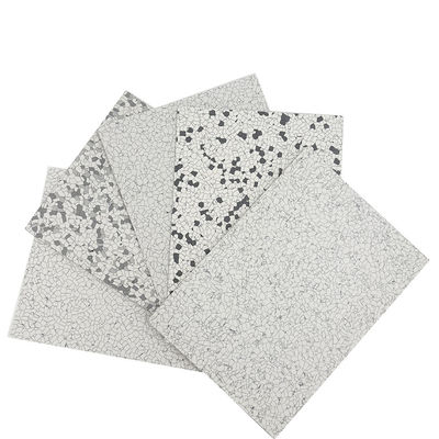 Alfombra de caucho ESD antiestática que ofrece un control de descarga electrostática y una solución de suelo cómoda para estaciones de trabajo