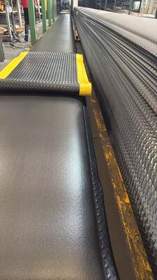 Custom Size Two-Layer PVC Foam Anti-Fatigue Mat 12mm 15mm 18mm Industrial Floor Mat