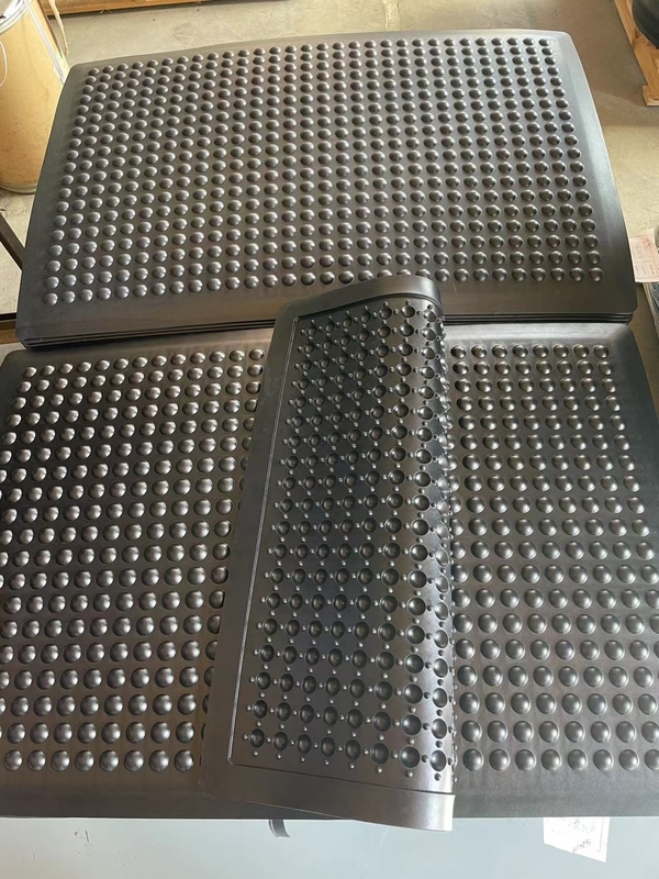 Cama de piso antistático anti fatiga de espesor 13 mm negro para talleres