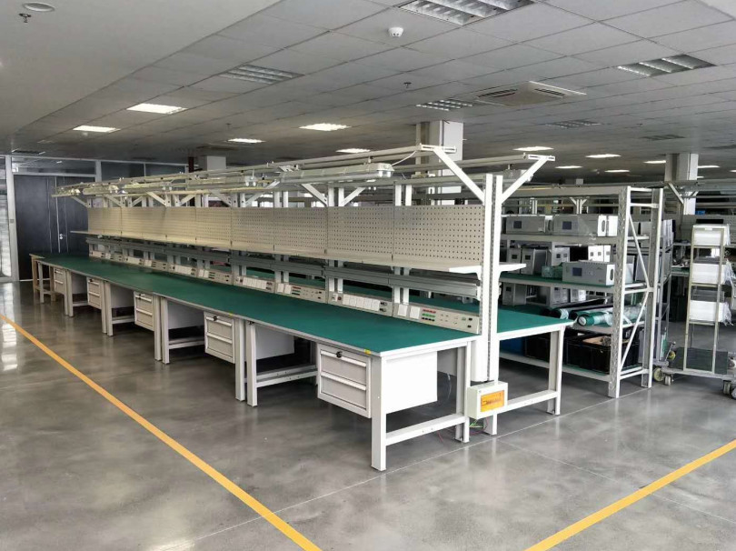 Línea de producción de ensamblaje ESD Banco de trabajo Taller industrial Mesa